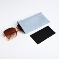 Чехол для очков на хлопушке, длина 17,5 см, цвет голубой Чехол для очков на хлопушке, длина 17,5 см, цвет голубой