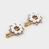 Заколки для волос жемчужные "Ты прекрасна", 4,5 х 2 см Заколки для волос жемчужные "Ты прекрасна", 4,5 х 2 см