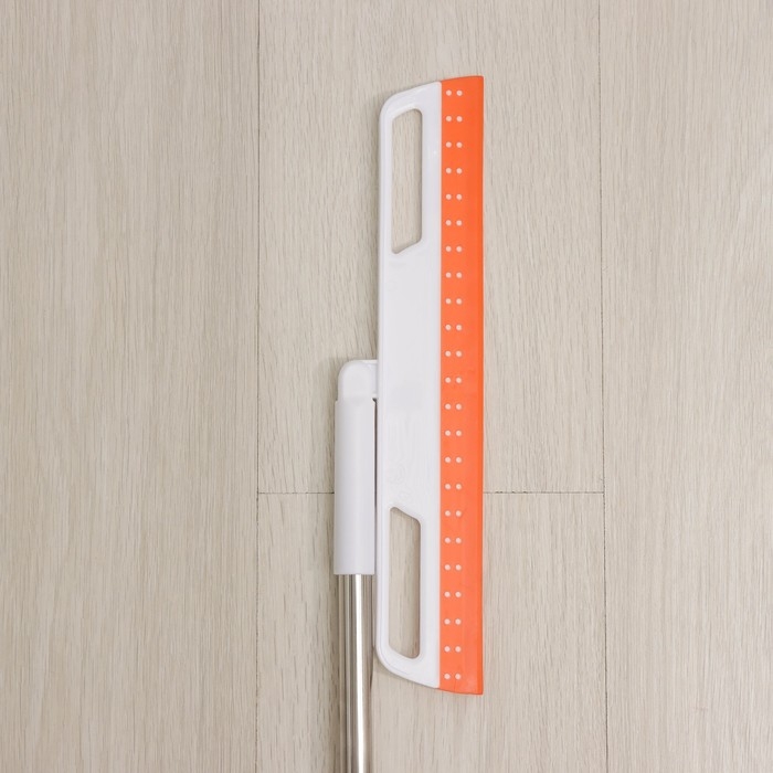 Швабра скребок Raccoon, 2-х секционный черенок из нерж стали, 35&times;6&times;81 см