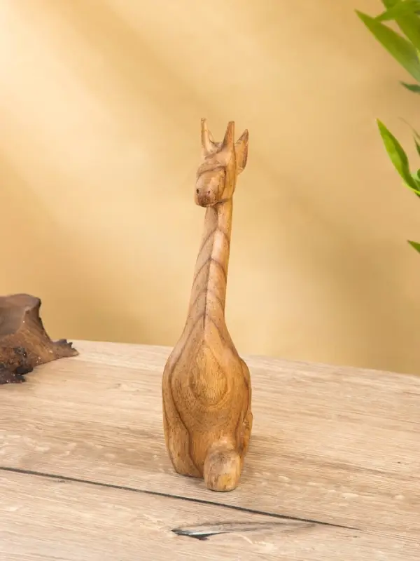 Сувенир "Жирафик" дерево Пиннис, 12х6х25 см, цв. коричневый