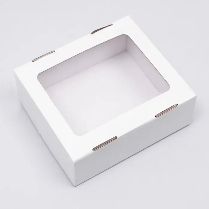 Коробка сборная, крышка-дно "белая" с окном 21х18х8 см