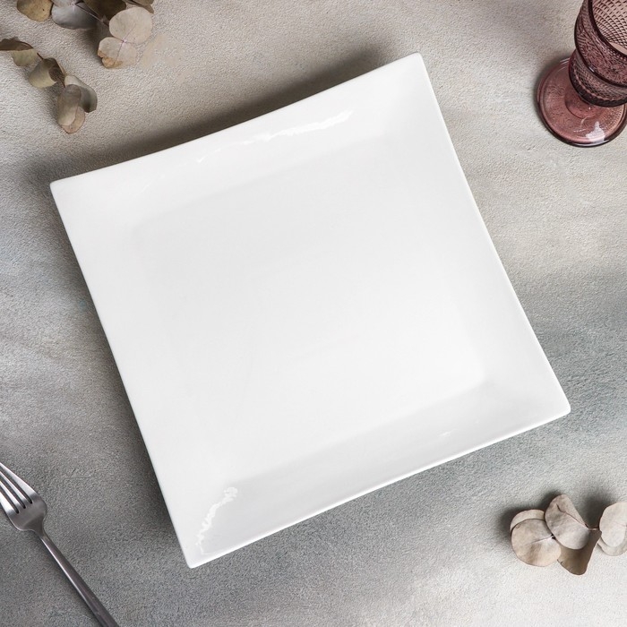 Блюдо фарфоровое для подачи Magistro &laquo;Квадрат Бланш&raquo;, d=30,5 см, цвет белый