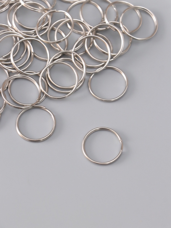 Основа для брелока кольцо металл серебро  набор 50 шт 2х2 см