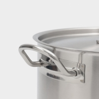 Ковш 6,3 л, d=24, h=14 см, с крышкой, толщина стенки 0,8 мм, индукция, две ручки Ковш 6,3 л, d=24, h=14 см, с крышкой, толщина стенки 0,8 мм, индукция, две ручки