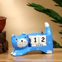 Календарь настольный "Кошка" дерево 13х4х10 см, цв. синий