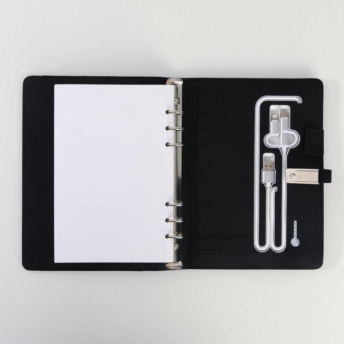 Ежедневник со встроенным зарядным устройством 8000 мАh и флешкой 16 ГБ &laquo;Универсальный&raquo;, 17,5 х 23,5 см