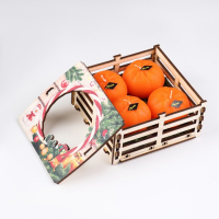 Набор новогодних свечей "Мандарины в ящике", 4 шт, 13,6&times;13,6&times;6,6 см