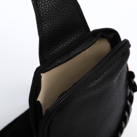 Сумка через плечо с цепочкой NAZAMOK "Классика", 18х14х3 см Сумка через плечо с цепочкой NAZAMOK "Классика", 18х14х3 см