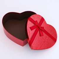 Набор коробок 3 в 1 сердца 31 х 27 х 13,3; 28 х 25 х 11,7; 26 х 23 х 10,3 см