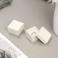 Коробочка подарочная под кольцо/серьги/серьги &laquo;Минимал&raquo;, 5&times;5 см (размер полезной части 4.5&times;4.5 см), белая, вставка белая