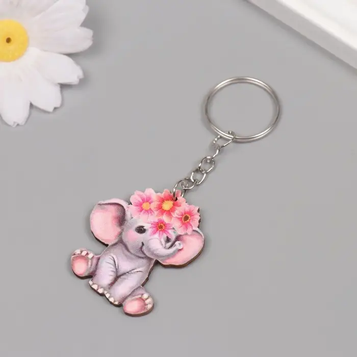 Брелок дерево "Слонёнок с цветным венком" 4,1х3,5х0,3 см