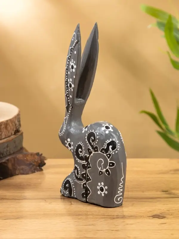 Сувенир "Заяц" дерево 10х3х24 см