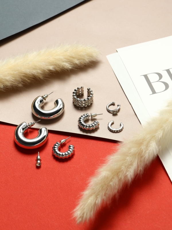 Серьги и каффы &laquo;Бублик&raquo;, набор 9 шт. цвет серебро