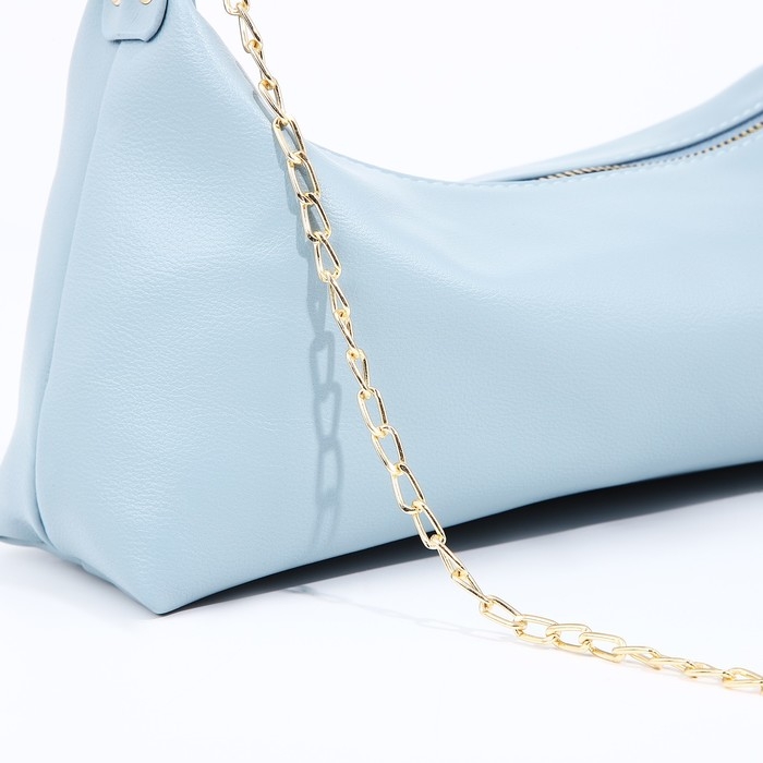 Сумка-багет на молнии, цвет голубой