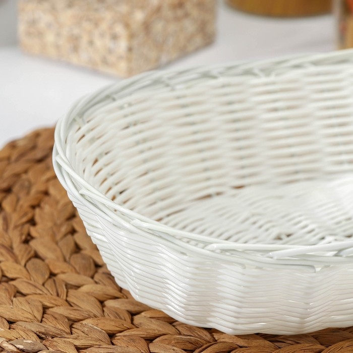 Корзинка для подачи Доляна &laquo;Молоко&raquo;, 27&times;22&times;6 см, цвет белый