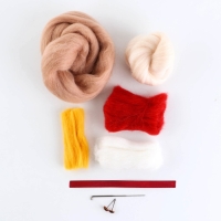 Валяние из шерсти на новый год. Игрушка своими руками &laquo;Кролик с подарком&raquo;, новогодний набор для творчества