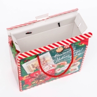 Новый год. Подарочная коробка новогодняя Изумрудный Винтаж 23 х 10 х 22 см. Новый год. Подарочная коробка новогодняя Изумрудный Винтаж 23 х 10 х 22 см.