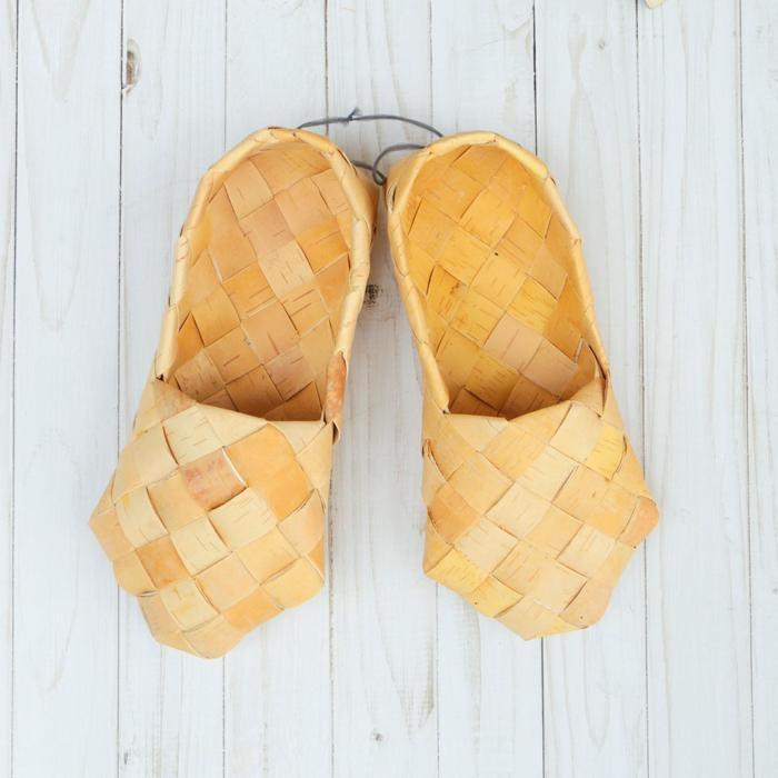 Лапти из бересты, р-р 37-39 Лапти из бересты, р-р 37-39