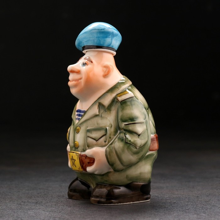 Набор фарфоровый: штоф &laquo;Дембель ВДВ&raquo;, 0.5 л + 3 рюмки, гильза