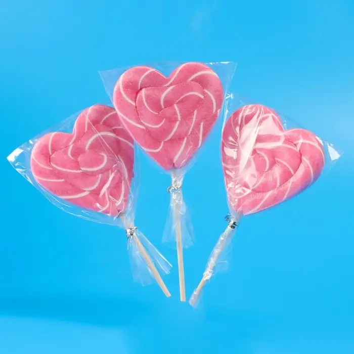 Карамель леденцовая "Сердце" в открытке, 30 г