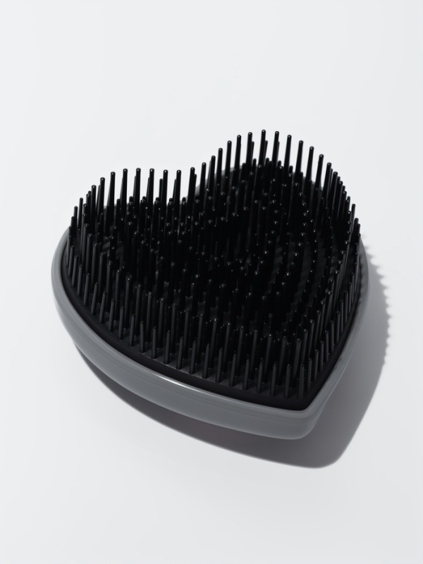 Расчёска массажная &laquo;Сердце&raquo;, складная, 8.5&times;8.5 см, серая