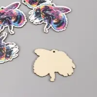 Декор для творчества дерево "Цветная пчела" 3,3х3,9х0,3 см