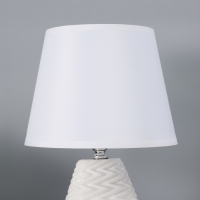 Настольная лампа с абажуром RISALUX &laquo;Мелли&raquo;, Е14, 40 Вт, белый, 19.5&times;19&times;,5&times;31.5 см