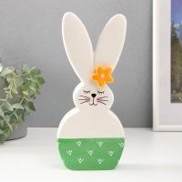 Сувенир керамика "Зайка спящий, с ромашкой на ухе" бело-зелёный 10,4х4,3х23,7 см Сувенир керамика "Зайка спящий, с ромашкой на ухе" бело-зелёный 10,4х4,3х23,7 см