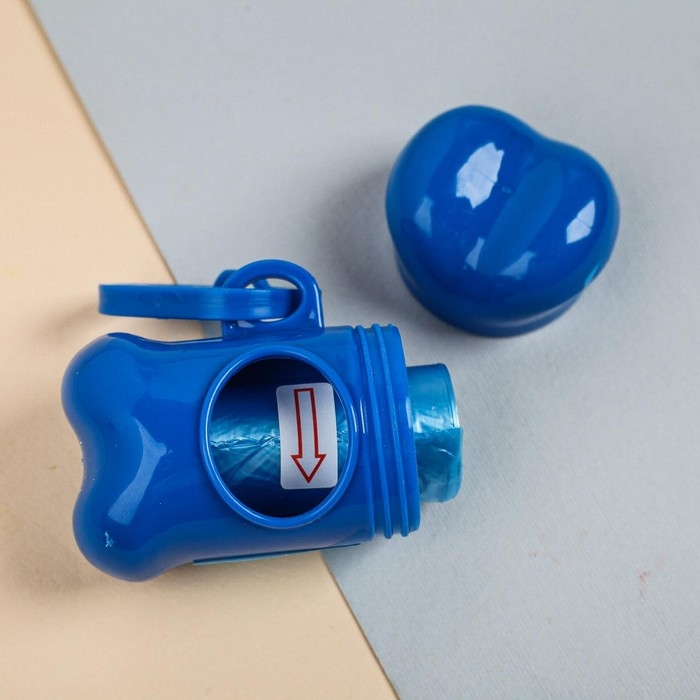 Контейнер с пакетами для уборки за собаками «Виляй хвостиком» (рулон 15 шт) Контейнер с пакетами для уборки за собаками «Виляй хвостиком» (рулон 15 шт)