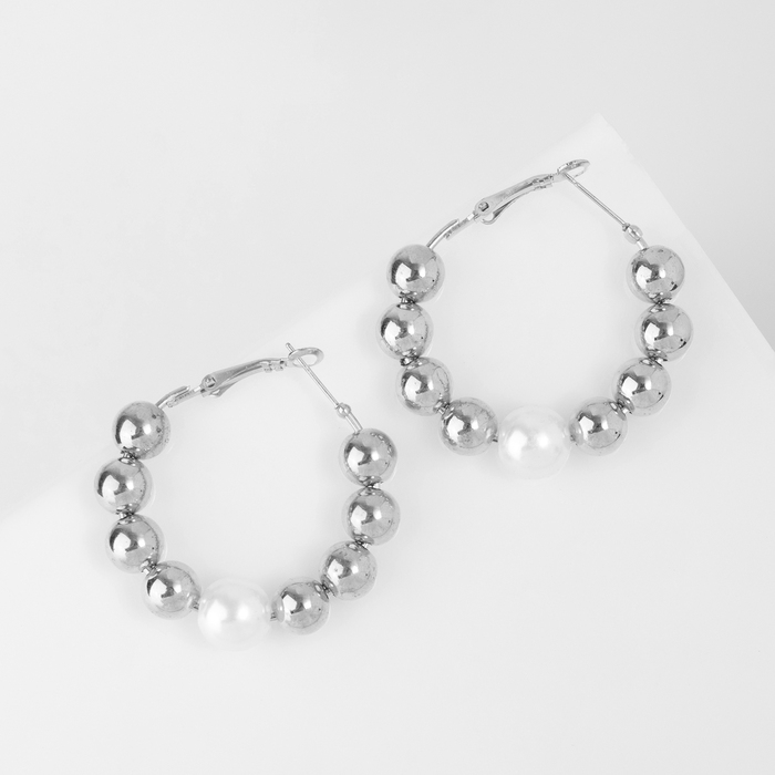 Серьги-кольца &laquo;Окружение&raquo; грозди, цвет серебро, d=5,7