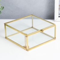 Шкатулка стекло с металлическим каркасом "Квадрат с гранями" золото 5х12х12 см Шкатулка стекло с металлическим каркасом "Квадрат с гранями" золото 5х12х12 см