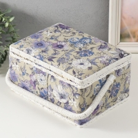 Шкатулка для рукоделия "Сиреневая цветочная поляна" 19х26х14,5 см Шкатулка для рукоделия "Сиреневая цветочная поляна" 19х26х14,5 см