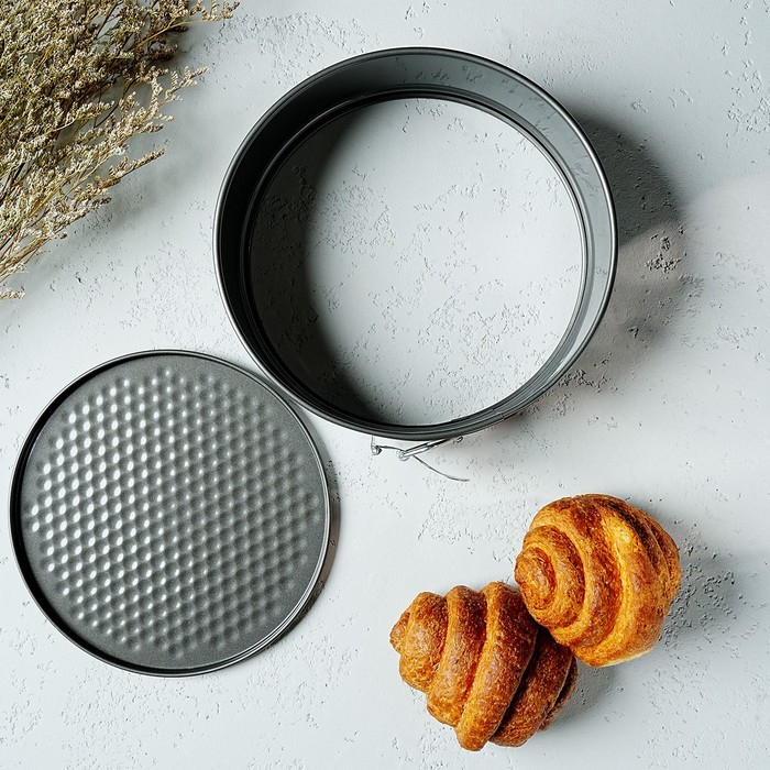 Форма для выпечки Доляна &laquo;Элин. Круг&raquo;, d=22 см, съёмное дно, антипригарное покрытие, цвет чёрный