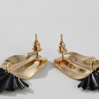 Серьги металл &laquo;Тренд&raquo; овал и треугольник, цвет чёрный в глянцевом золоте