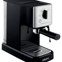 Рожковая кофеварка Calvi XP344010, давление 15 бар