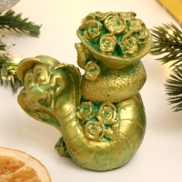 Новый год. Символ 2025. Фигура "Змея с цветами" зеленый с позолотой, 7х7х5см