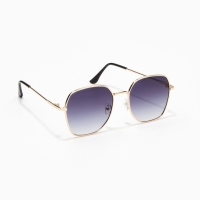 Очки солнцезащитные uv 400, дужка 13.1 см, ширина 12.4 см, линза 5.1&times;5.3 см