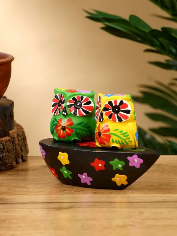 Сувенир "Пара совят" дерево 14х7х9 см, цв. жёлтый/зелёный