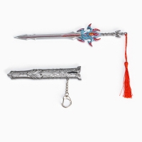 Сувенирное оружие подвесное мини "Меч Асура", брелок, 21 см, серебристый с красным Сувенирное оружие подвесное мини "Меч Асура", брелок, 21 см, серебристый с красным