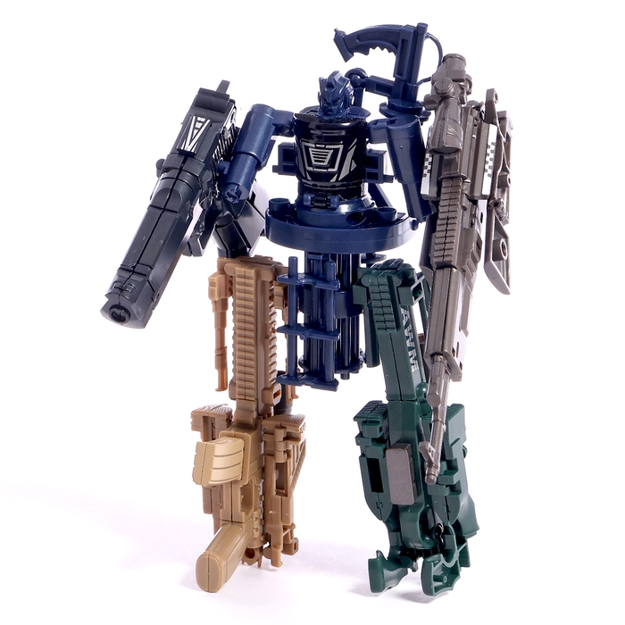 Робот «Пистолет», трансформируется, с металлическими элементами Робот «Пистолет», трансформируется, с металлическими элементами