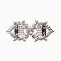 Зажим для кардигана "Ажур", кокошник, цвет белый в серебре