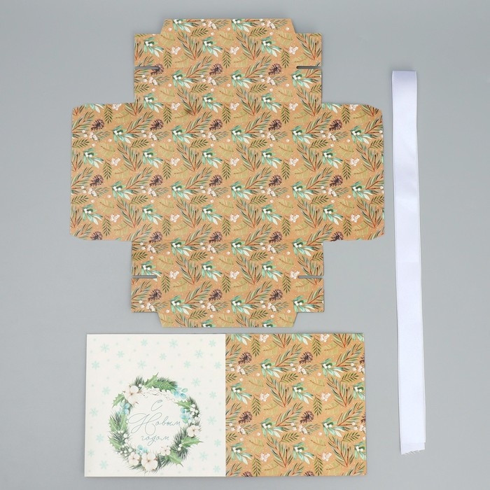 Коробка подарочная новогодняя складная &laquo;Новогодний венок&raquo;, 15 х 15 х 15 см, Новый год