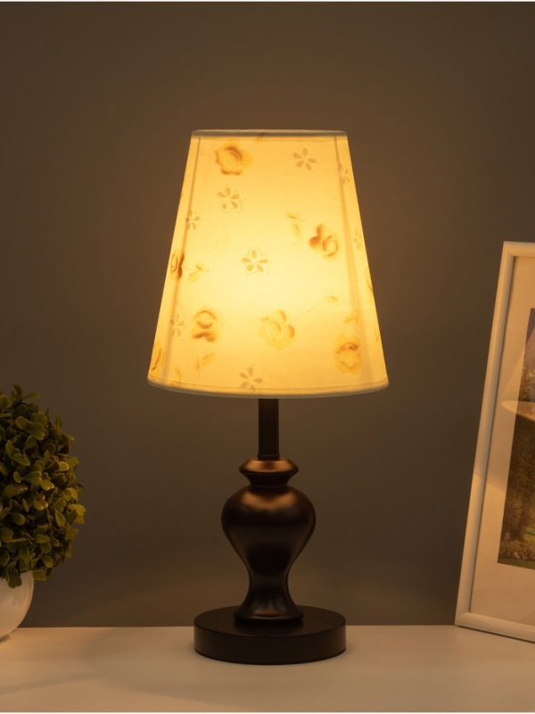 Лампа настольная BayerLux ЭКО "Сол" 1х40Вт Е27 венге 20х20х45см