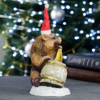 Копилка для денег &laquo;Медведь с бочонком новогодний&raquo;, 12&times;8&times;14 см