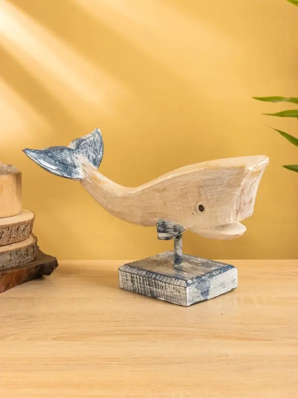 Сувенир на подставке &laquo;Кашалот&raquo;, 32&times;17&times;15 см, дерево