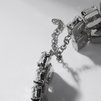 Чокер-колье «Сияние» трио, цвет белый в серебре, 36 см Чокер-колье «Сияние» трио, цвет белый в серебре, 36 см