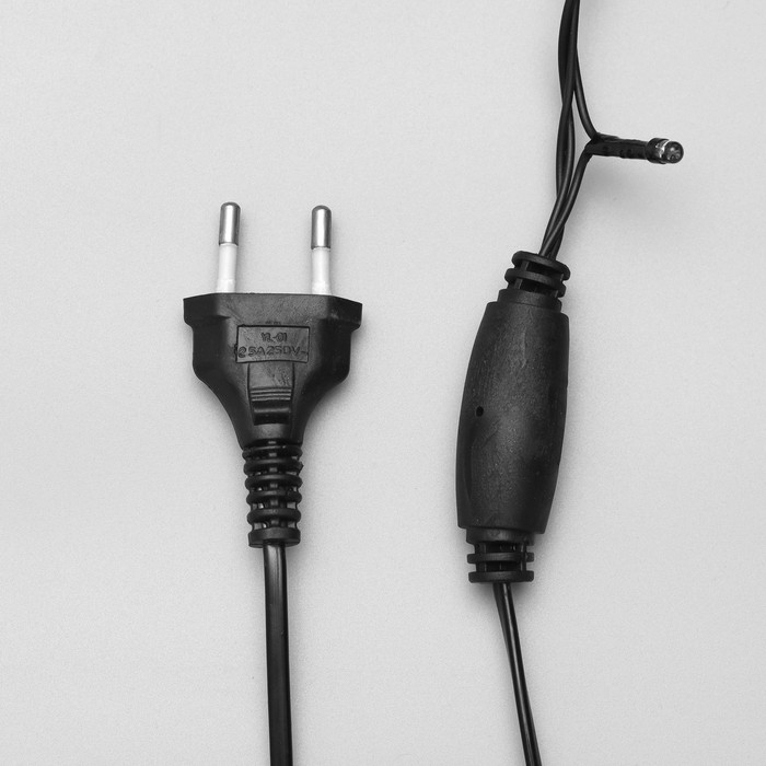 Гирлянда &laquo;Нить&raquo; 20 м, IP44, тёмная нить, 200 LED, свечение бело-синее, мигание, 220 В