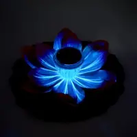 Садовый светильник для водоемов 28 х 28 х 9 см на солнечной бат-е "Лотос" красный N008