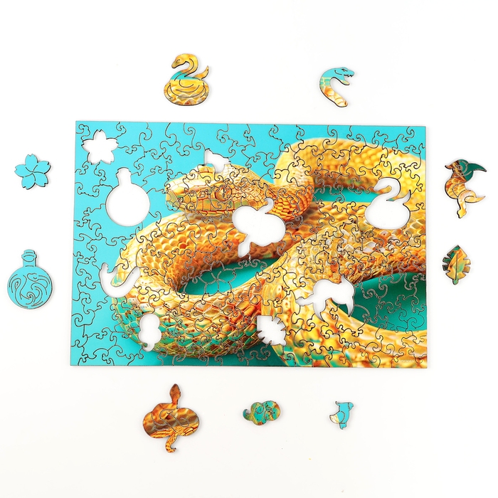 Пазлы фигурные деревянные «Золотая змея», 137 элементов, символ года 2025 Пазлы фигурные деревянные «Золотая змея», 137 элементов, символ года 2025