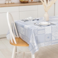 Клеёнка столовая на нетканой основе &laquo;Мажор. Ажур&raquo;, 1,35&times;20 м, цвет голубой